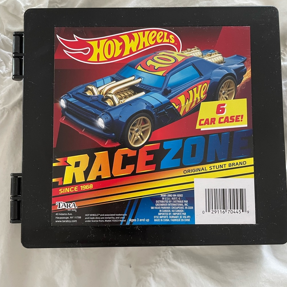 Brand New Hot Wheels Carrying Storage Case